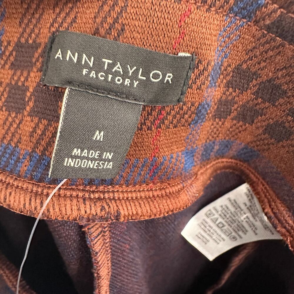ANN TAYLOR NWT The Pull on Legging in Brown Plaid // M - Picture 7 of 8